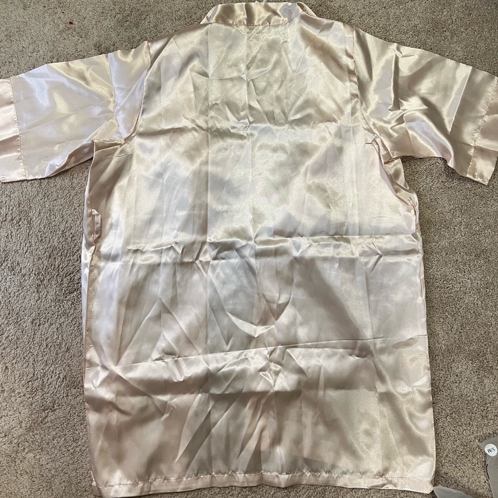 ✨NWT Silk Robe & Slippers✨ - Picture 4 of 8
